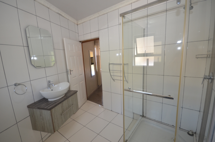 Commercial Property for Sale in Amalinda Eastern Cape